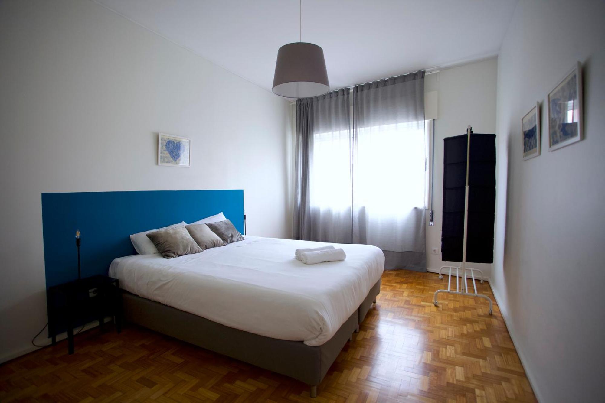 Downtown 3 Bedroom With Balcony - Quiet Street - Family Friendly - Groups OOporto Exterior foto